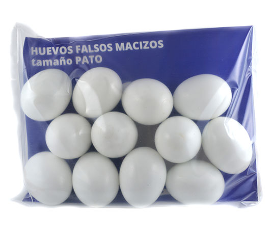 huevos de pato falsos