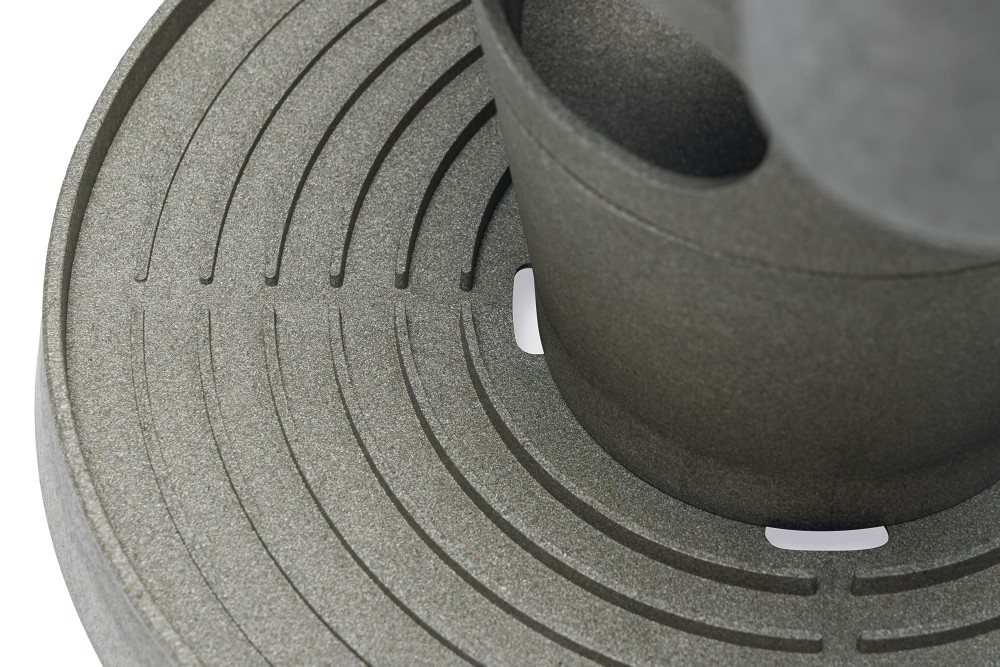 Comedero Interactivo para gallinas